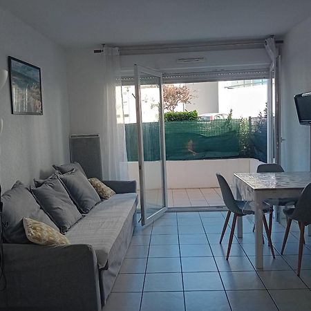 Calme T2 Avec Terrasse A Hendaye, Proche Plage - Fr-1-239-780 Dış mekan fotoğraf