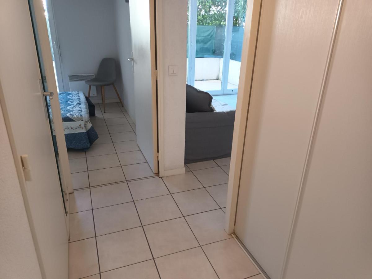 Calme T2 Avec Terrasse A Hendaye, Proche Plage - Fr-1-239-780 Dış mekan fotoğraf