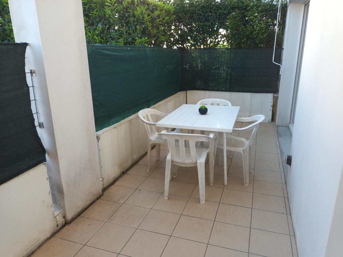 Calme T2 Avec Terrasse A Hendaye, Proche Plage - Fr-1-239-780 Dış mekan fotoğraf