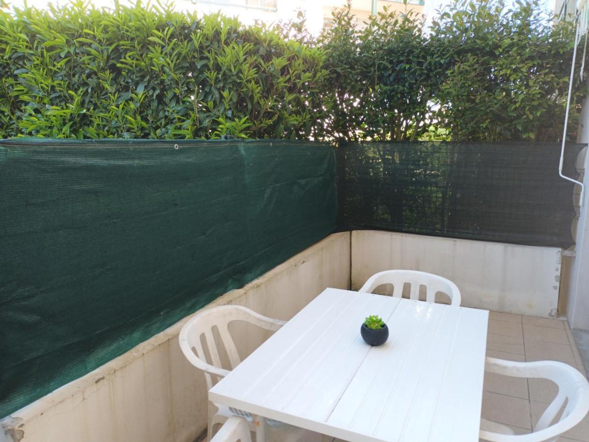 Calme T2 Avec Terrasse A Hendaye, Proche Plage - Fr-1-239-780 Dış mekan fotoğraf